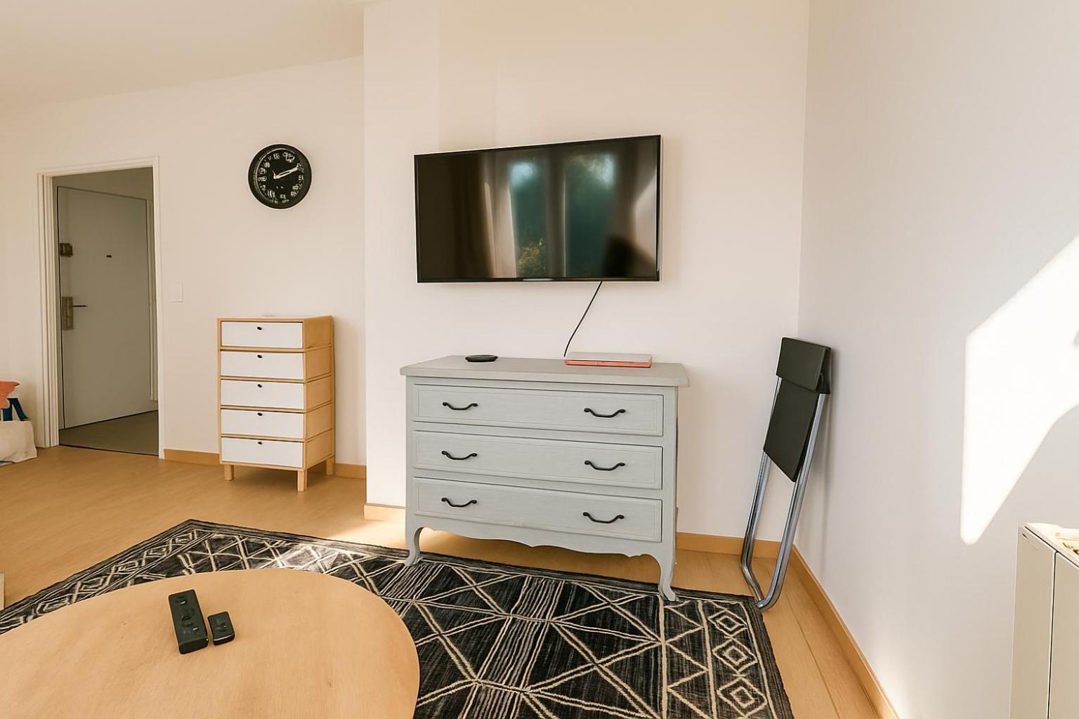 3 Avec Balcon Et Parking Apartamento *